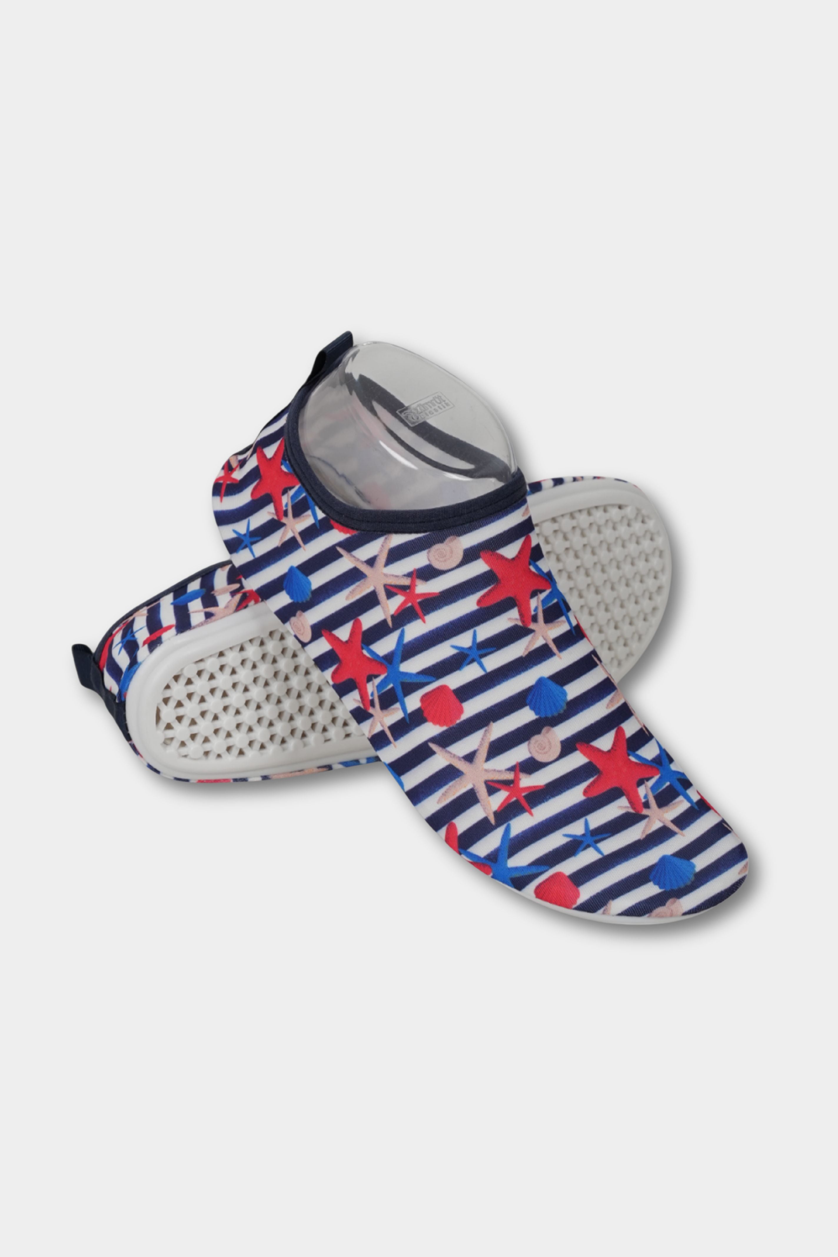 Nautical thick sole beach shoes by BAE Modest with starfish print, quick-dry water shoes with anti-slip sole for beach and pool.