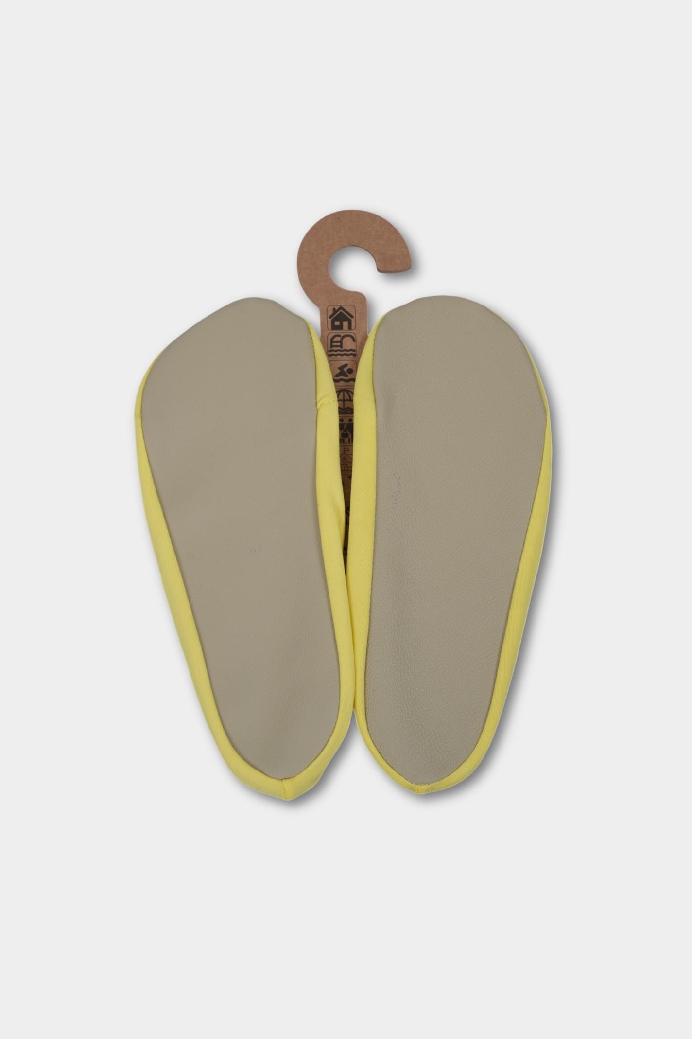 Yellow Anti-Slip Pool Shoes | Solid Color Quick-Dry Adult Aqua Shoes
