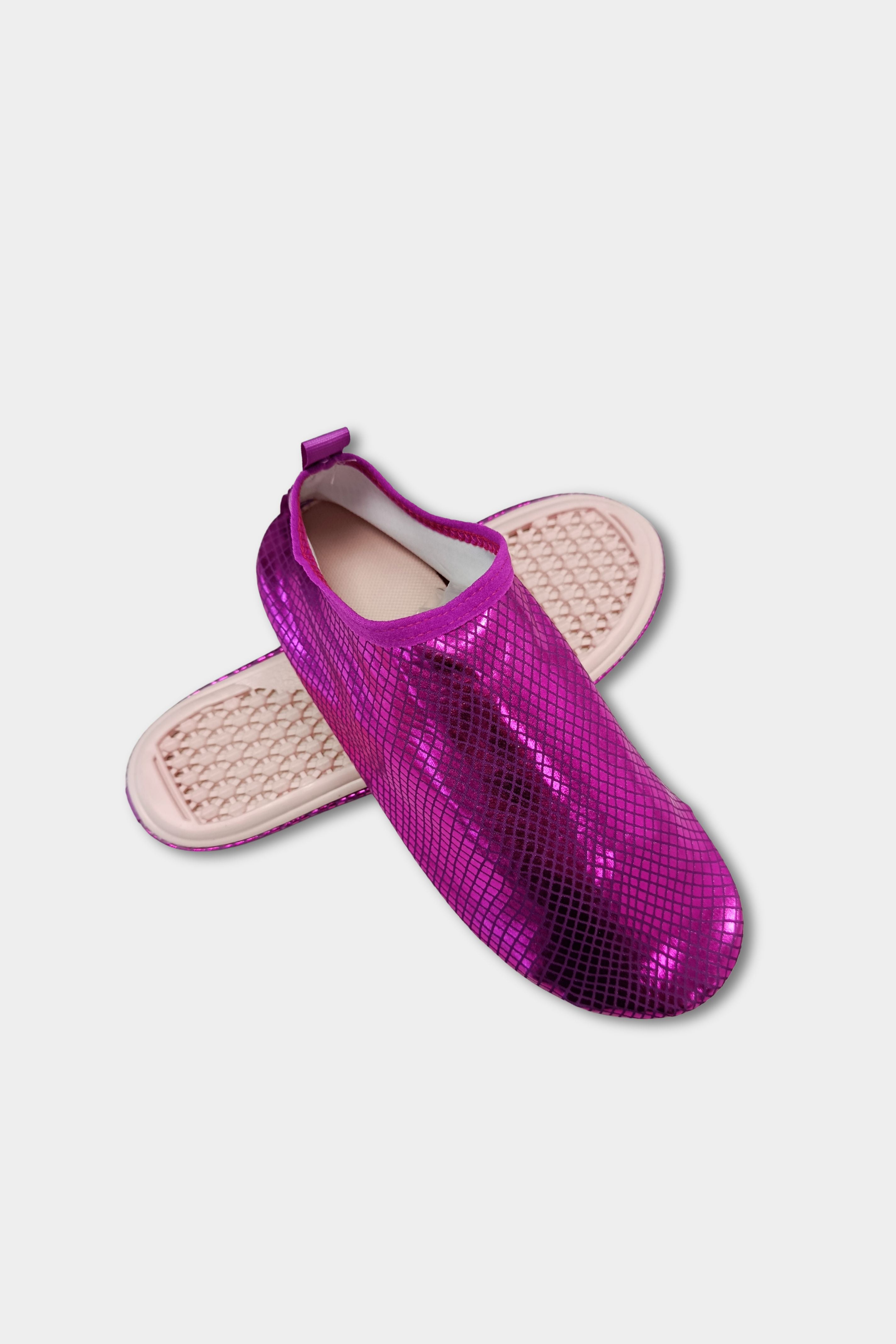 Women's Thick Sole Beach Shoes | Quick-Dry Water Shoes | Anti-Slip Aqua Shoes for Beach & Pool – Metallic Magenta
