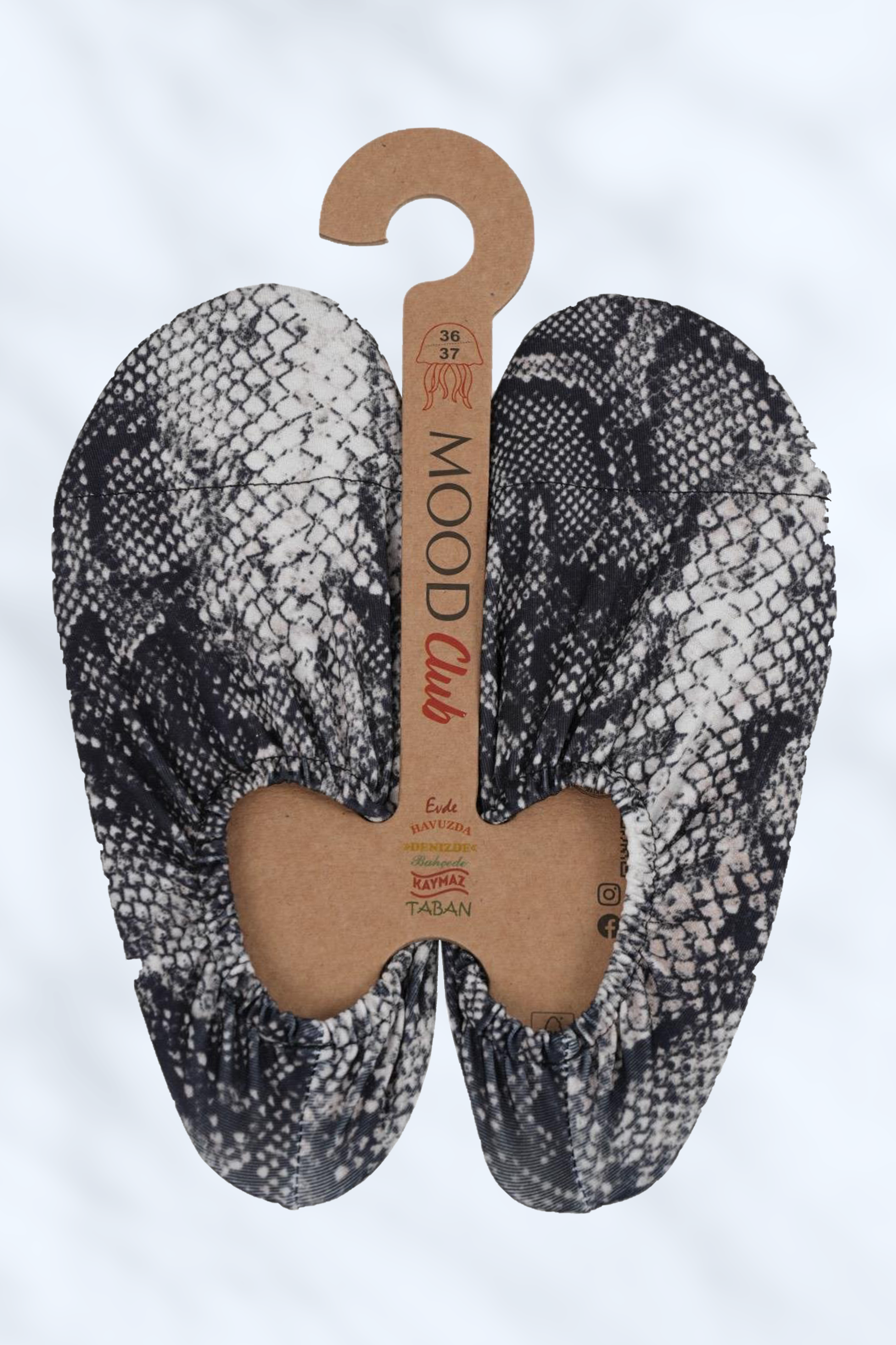 Snake Print Anti-Slip Pool Shoes | Unisex Quick-Dry Aqua Swim Shoes